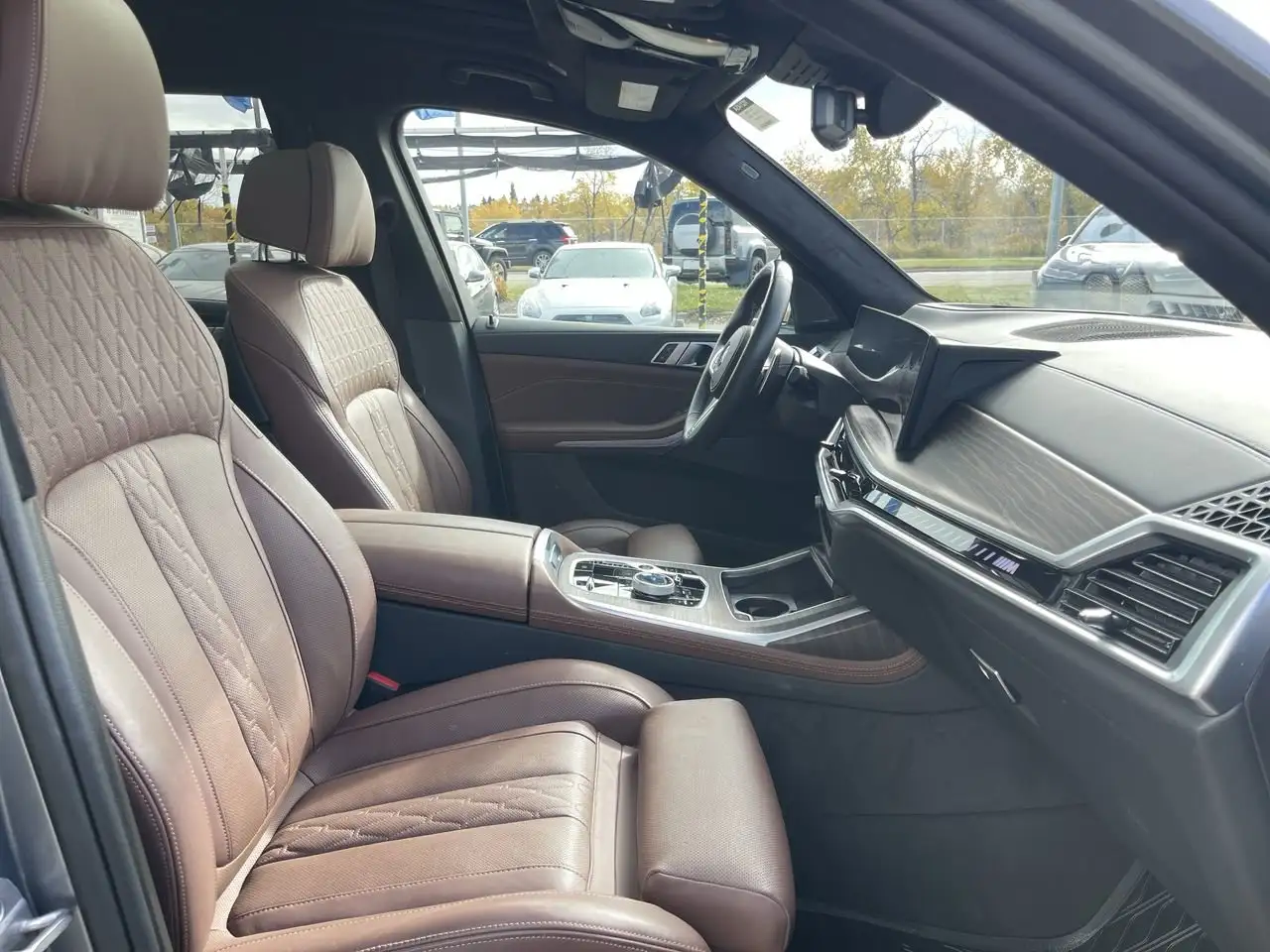 BMW X7 - Image 34
