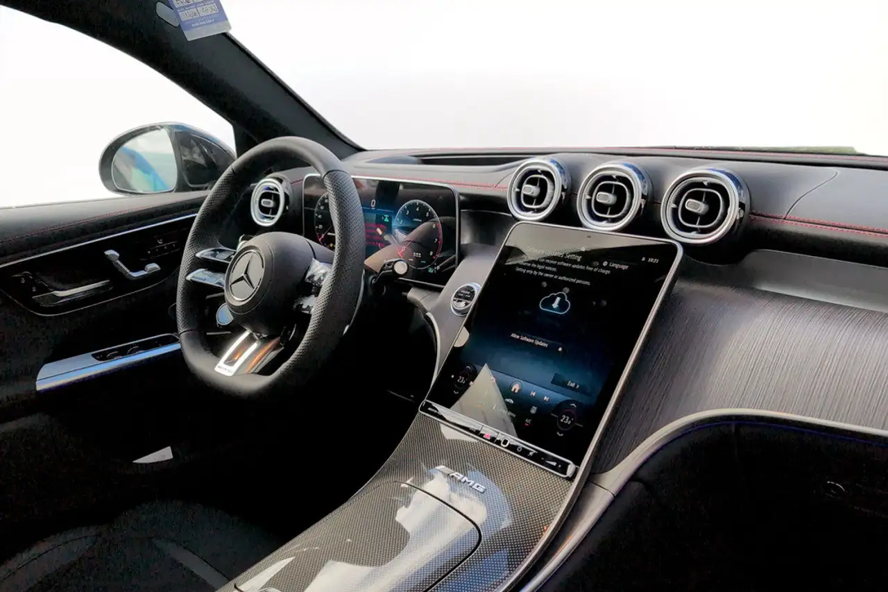 Mercedes-Benz GLC - Image 8