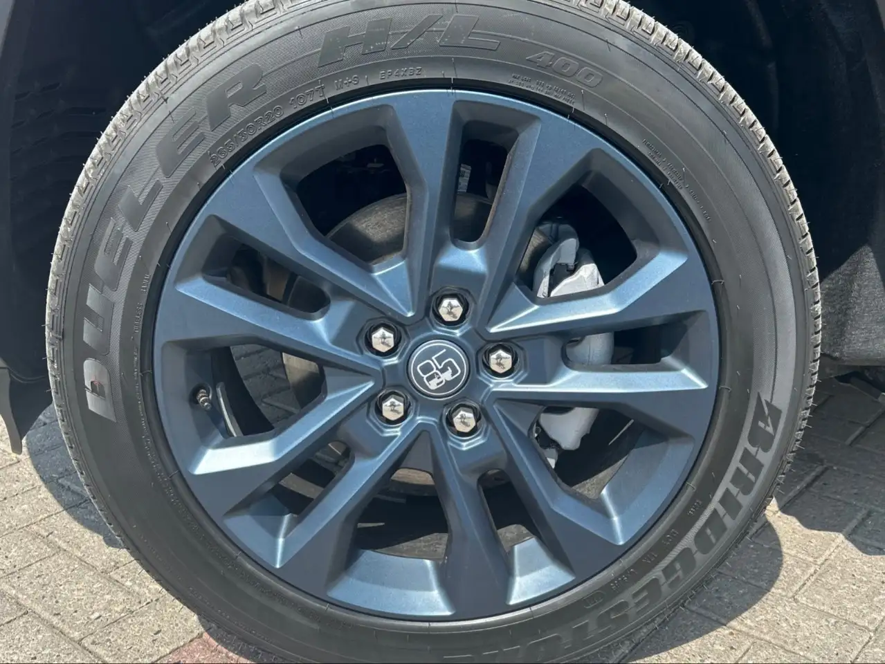 Jeep Grand Cherokee - Image 10