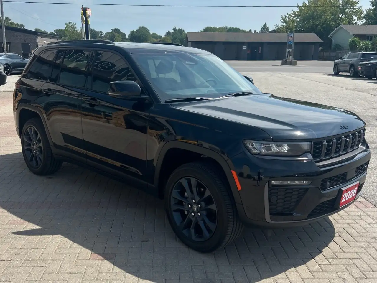 Jeep Grand Cherokee - Image 8