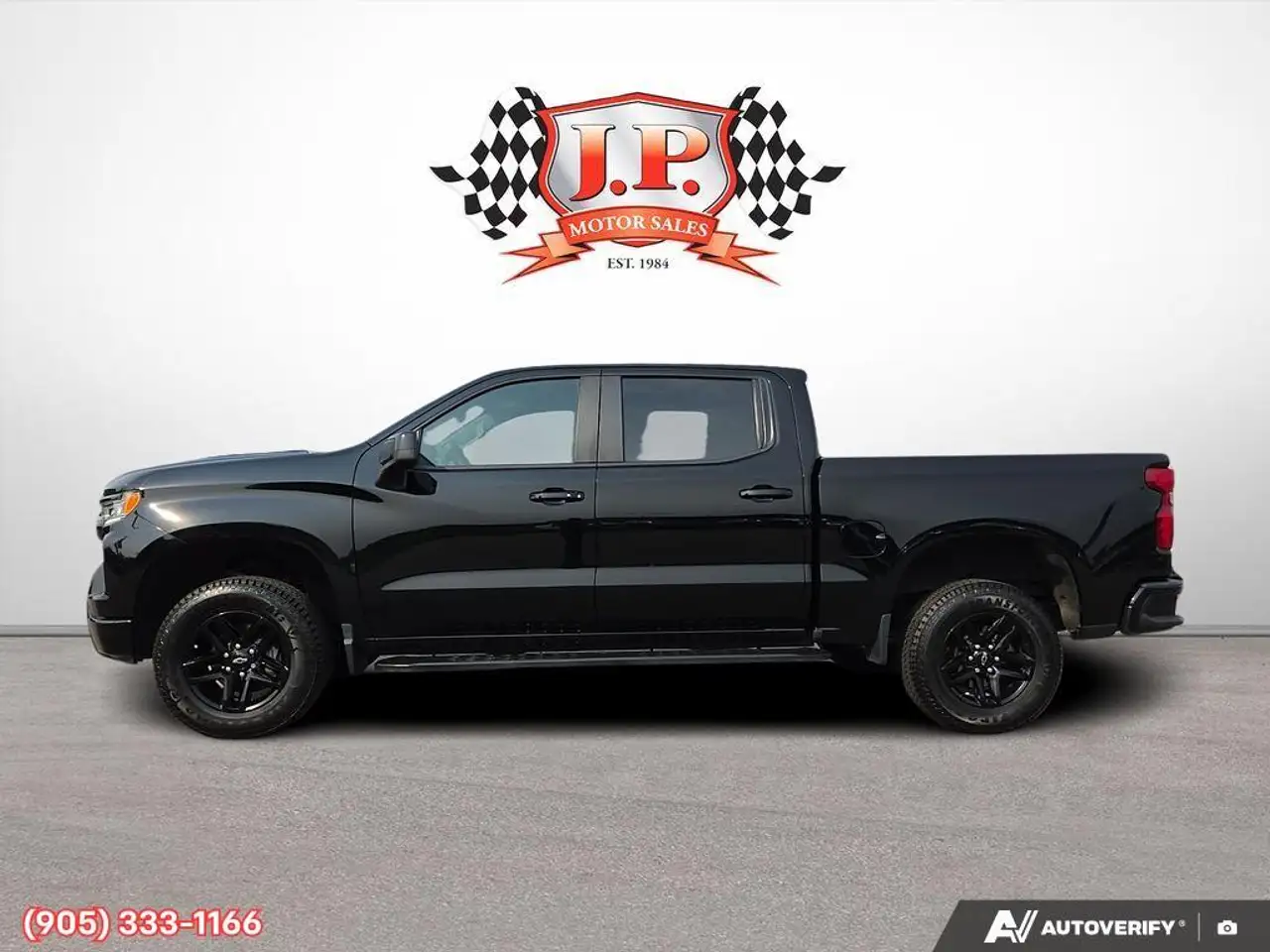Chevrolet Silverado 1500 - Image 3