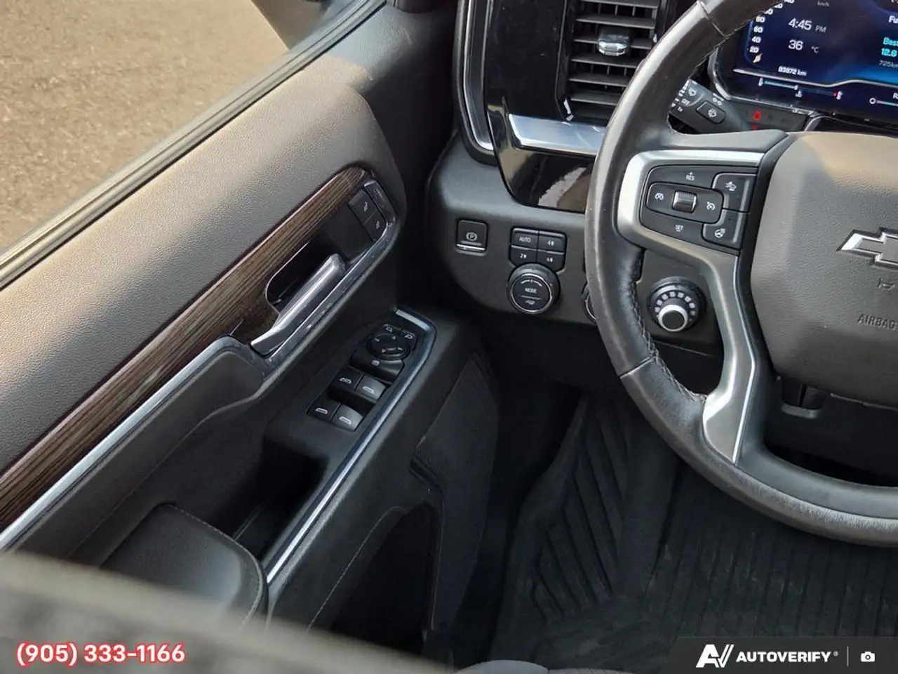Chevrolet Silverado 1500 - Image 19