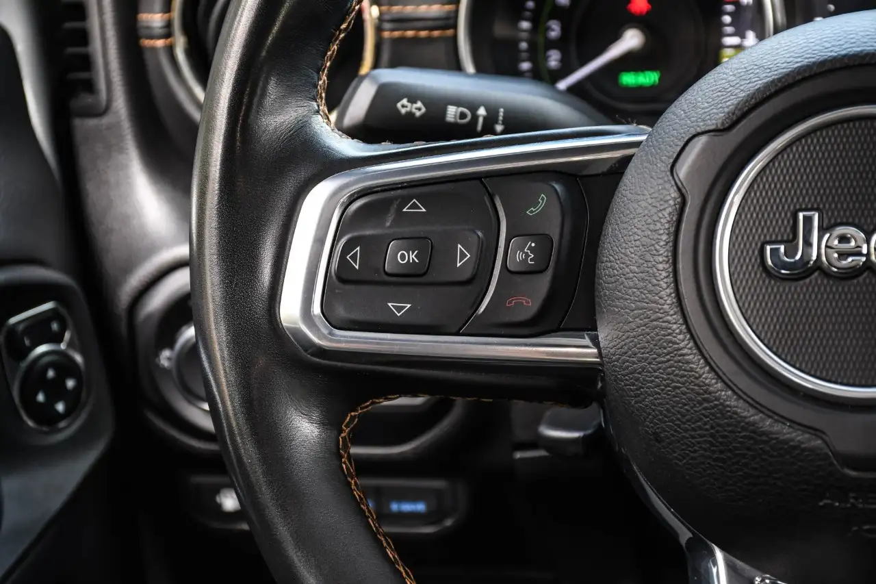 Jeep Wrangler - Image 16