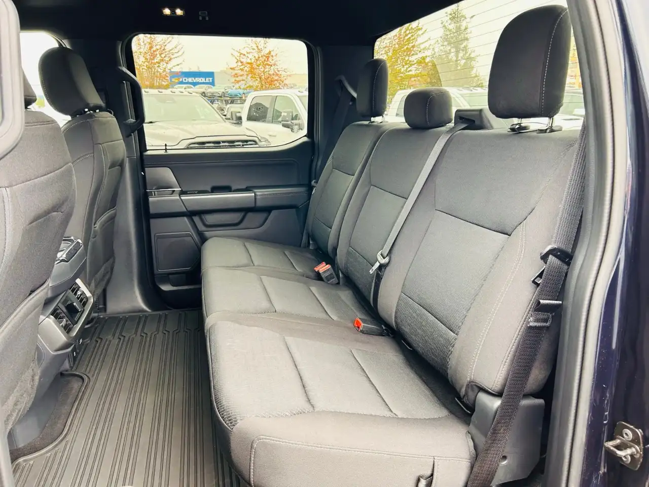 Ford F-150 - Image 20