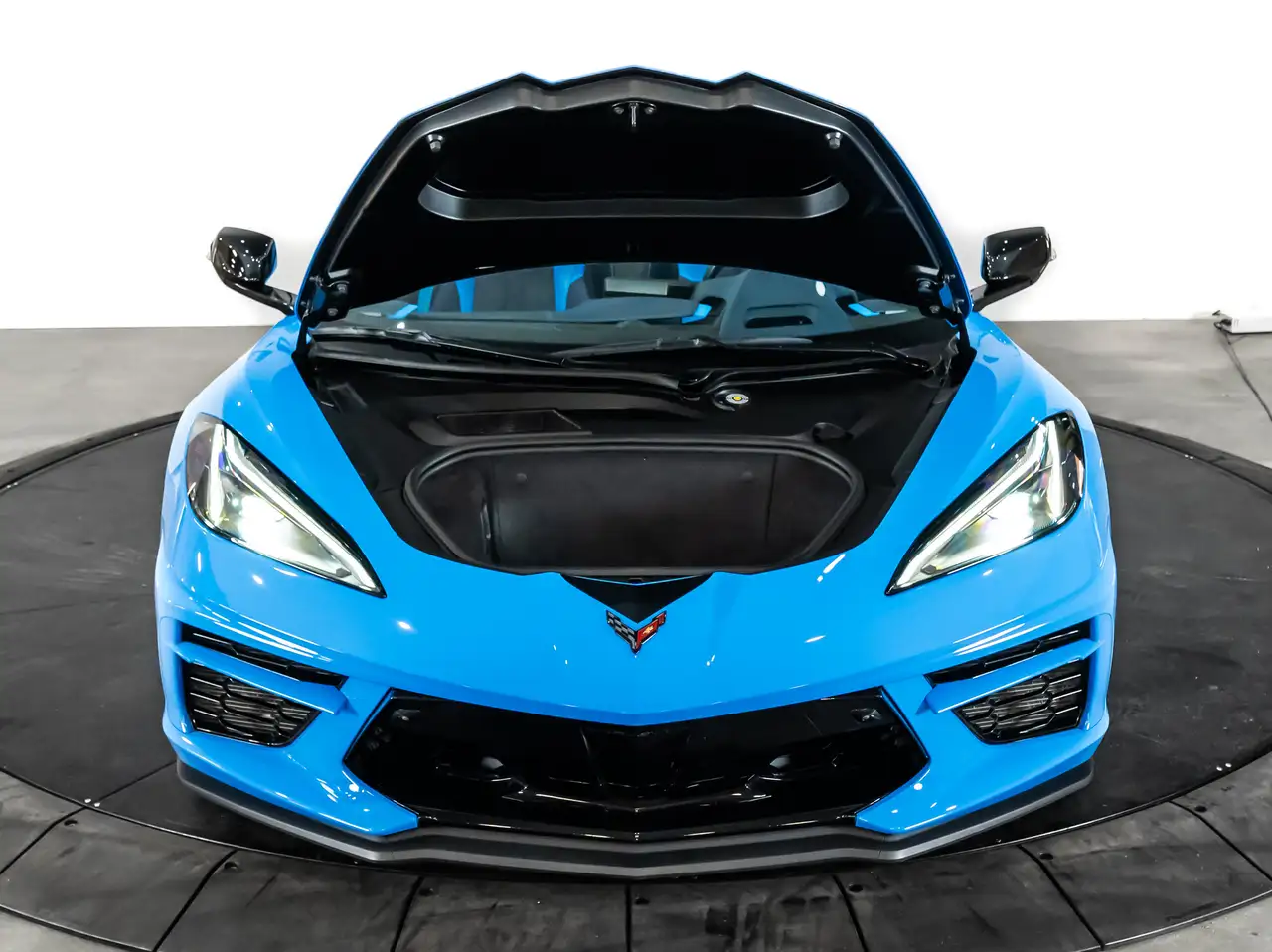Chevrolet Corvette - Image 38