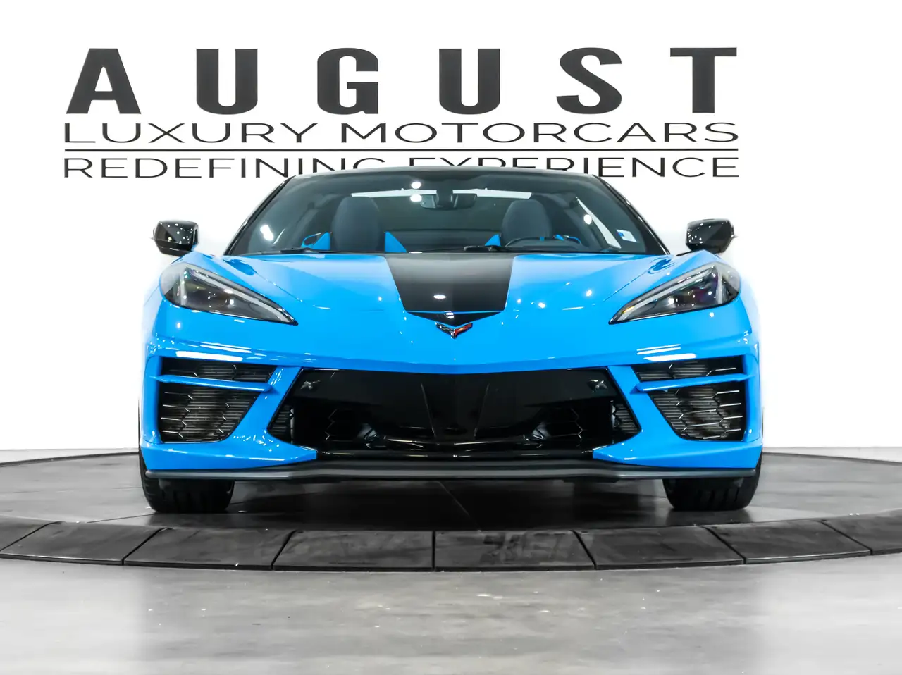Chevrolet Corvette - Image 2