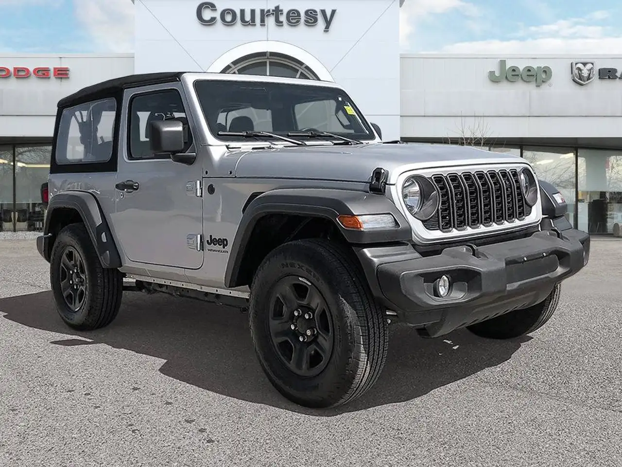 Jeep Wrangler - Image 8