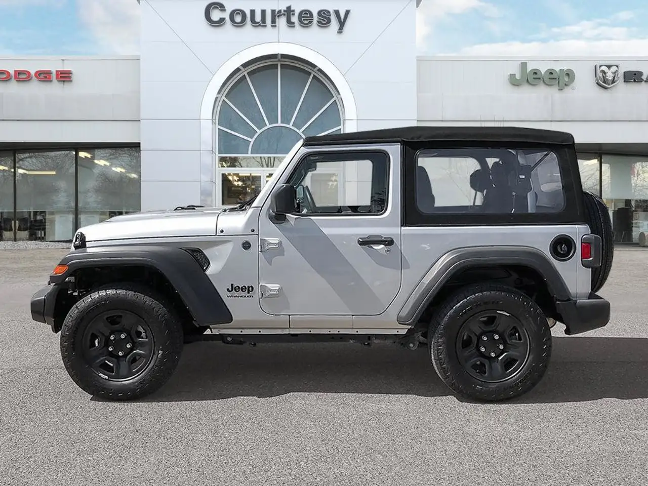 Jeep Wrangler - Image 3