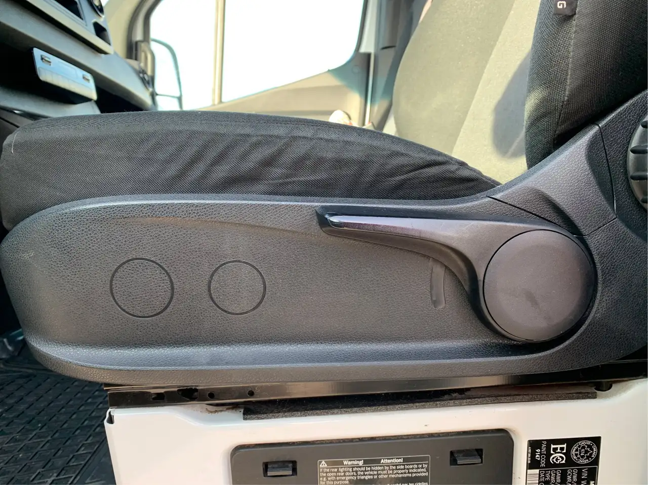 Mercedes-Benz Sprinter - Image 18