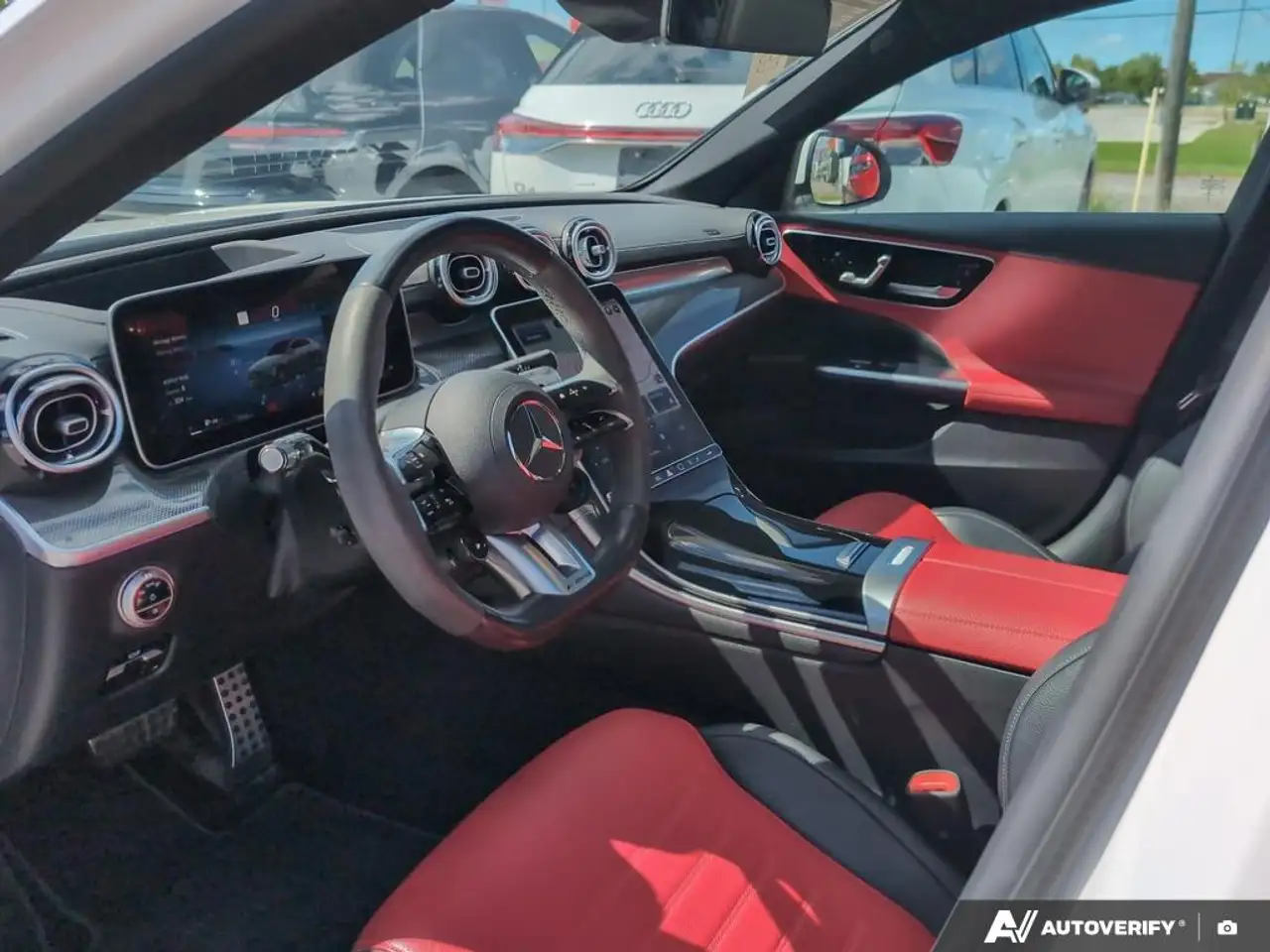 Mercedes-Benz C-Class - Image 12