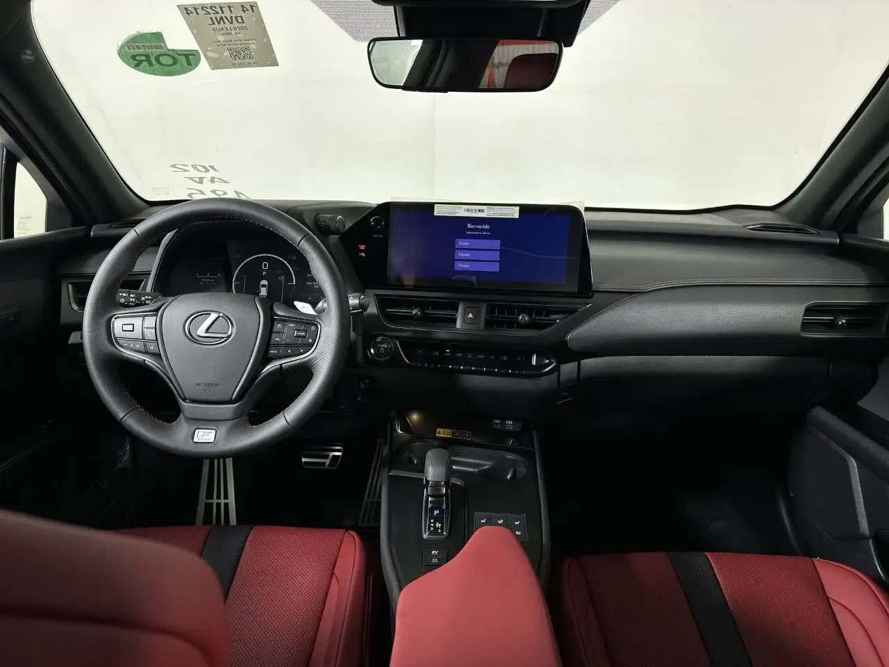 Lexus UX - Image 12