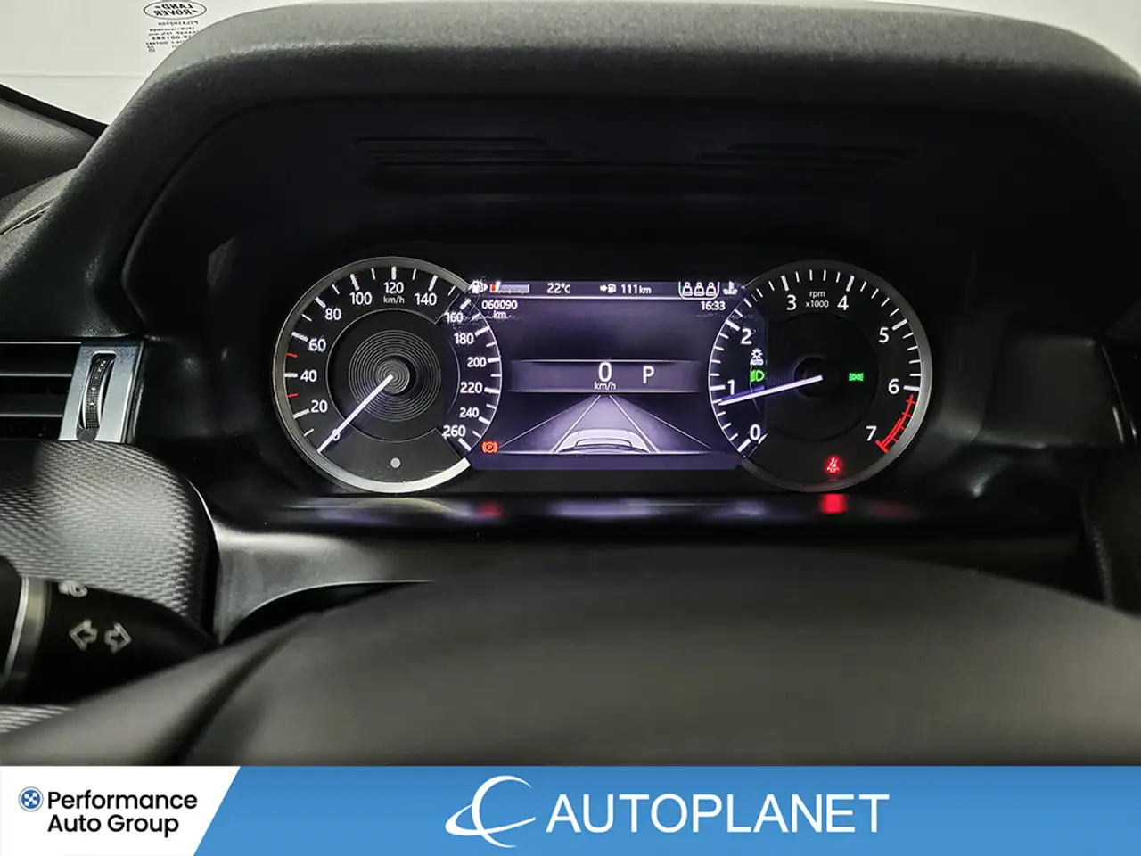 Land Rover Discovery Sport - Image 14