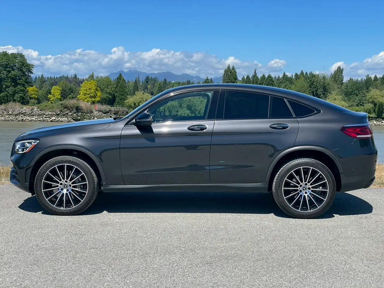 Mercedes-Benz GLC - Image 10