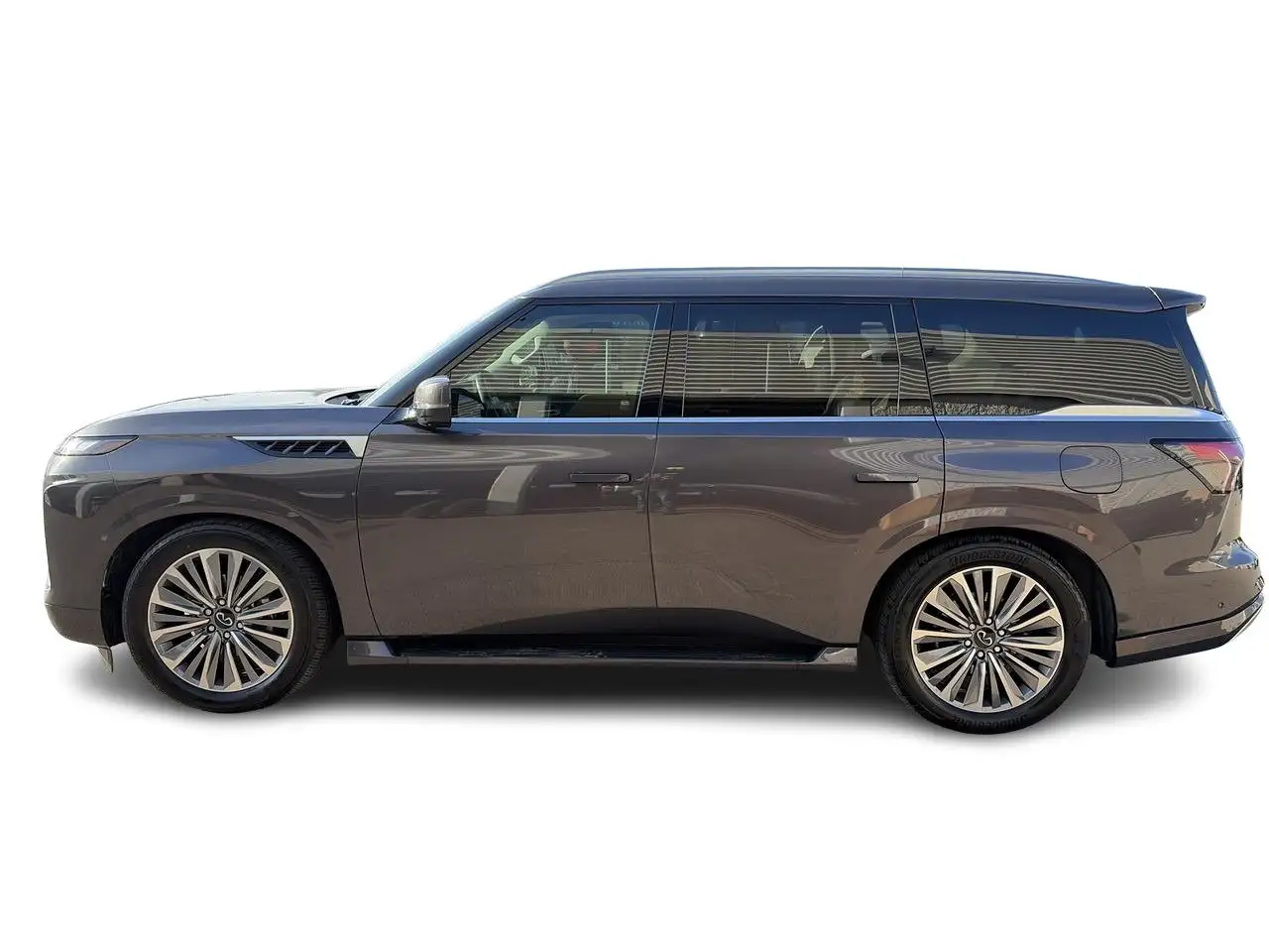 Infiniti QX80 - Image 8