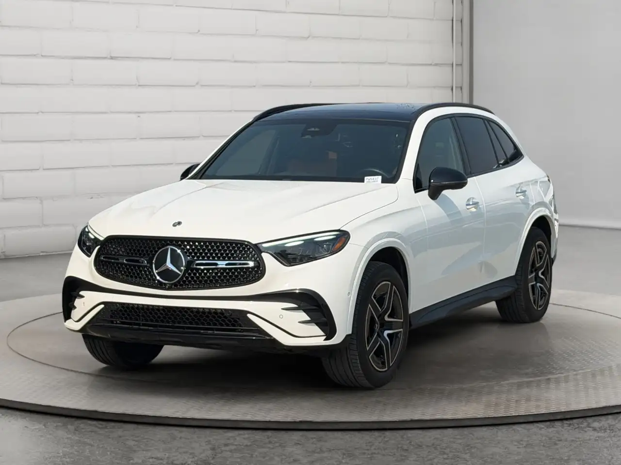 Mercedes-Benz GLC - Image 1