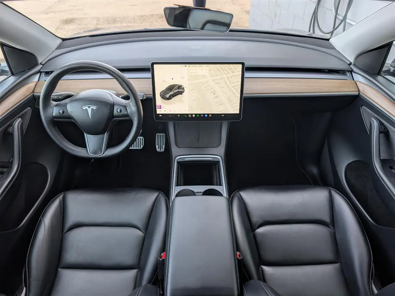 Tesla Model Y - Image 22
