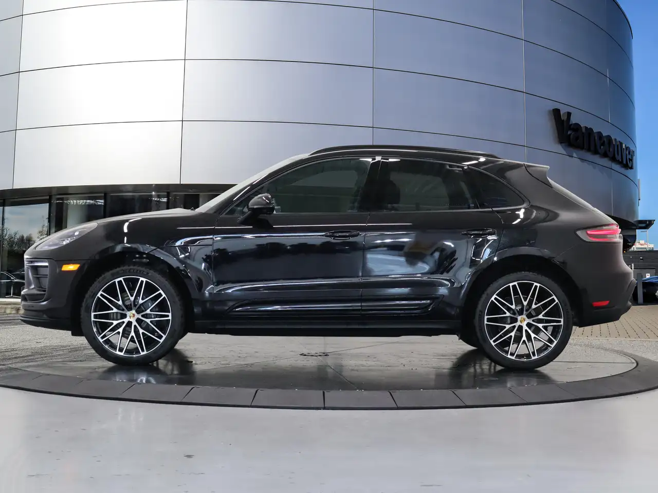 Porsche Macan - Image 5