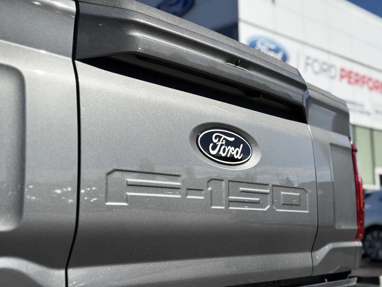 Ford F-150 - Image 12