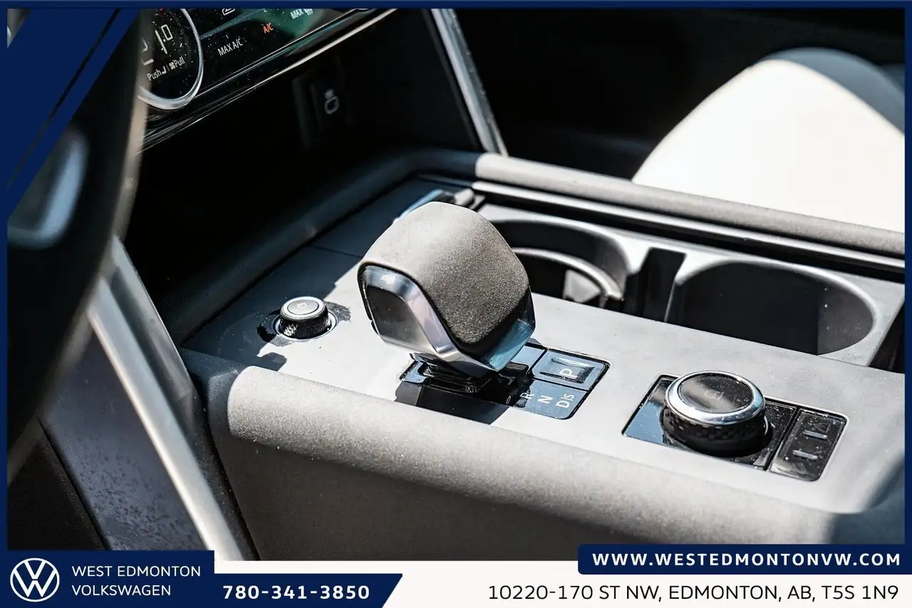 Land Rover Discovery - Image 15