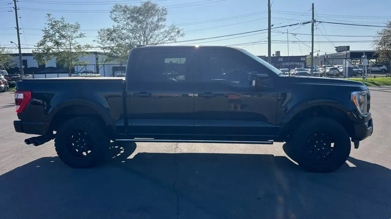 Ford F-150 - Image 17