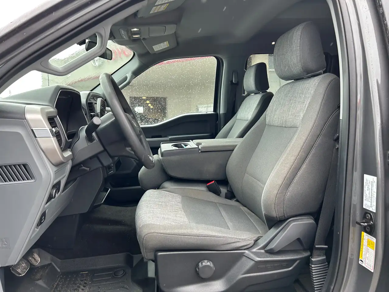 Ford F-150 - Image 11