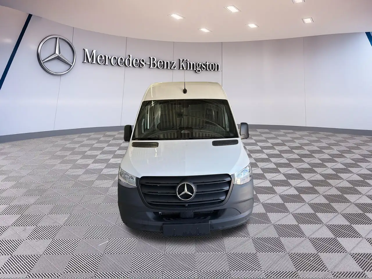 Mercedes-Benz Sprinter - Image 11