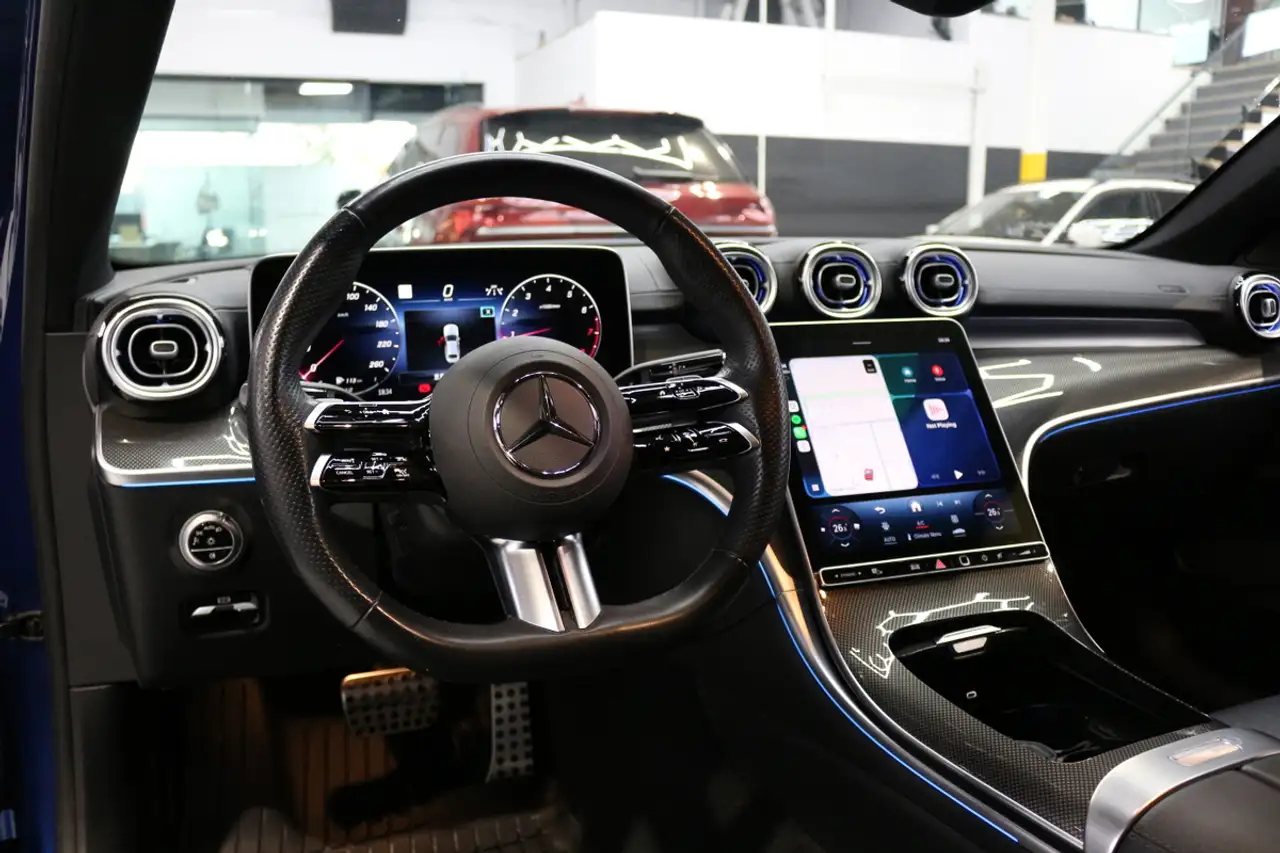 Mercedes-Benz C-Class - Image 14