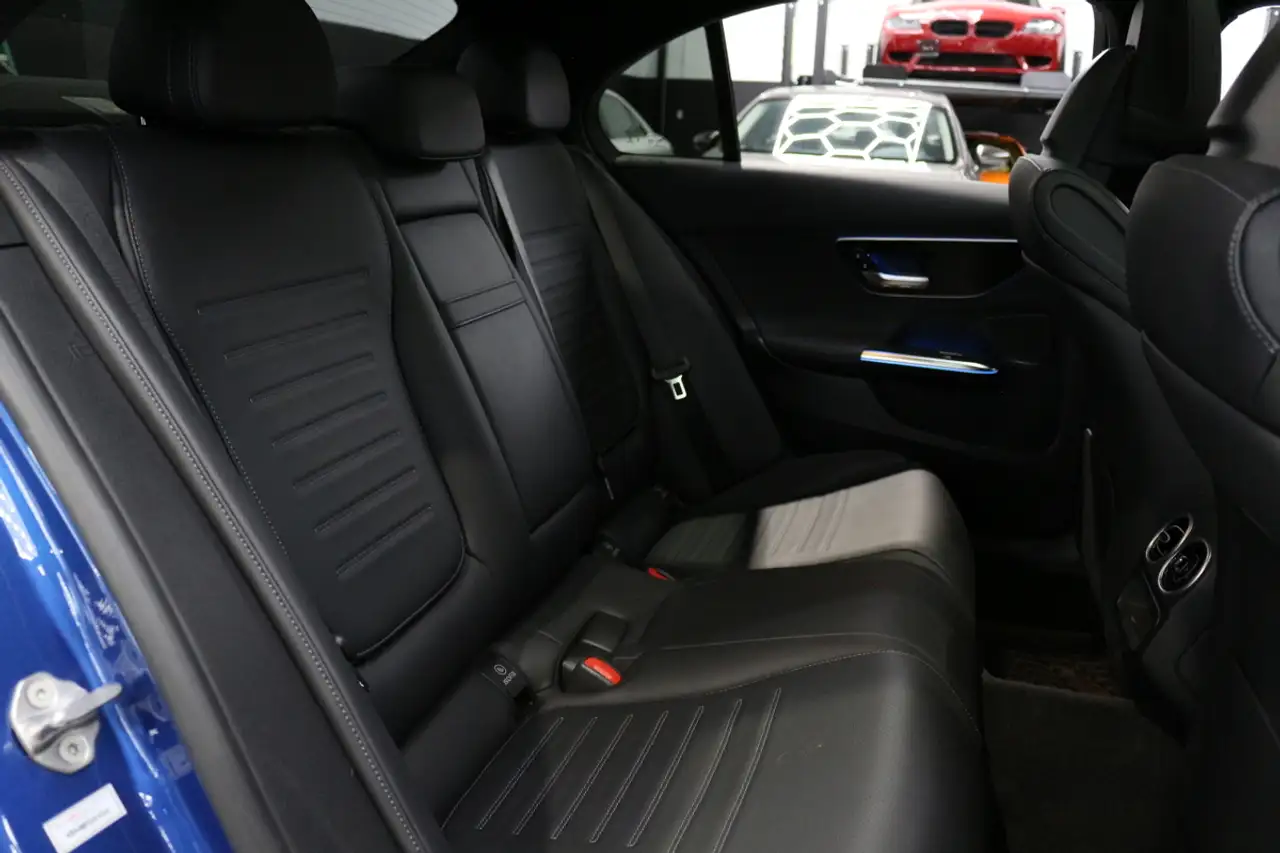 Mercedes-Benz C-Class - Image 23
