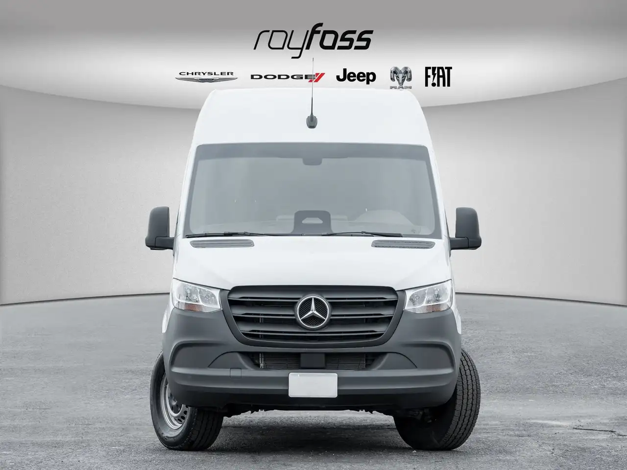 Mercedes-Benz Sprinter - Image 2