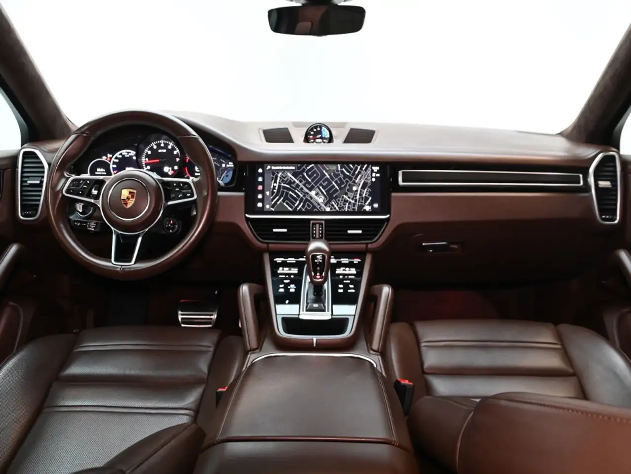 Porsche Cayenne - Image 14