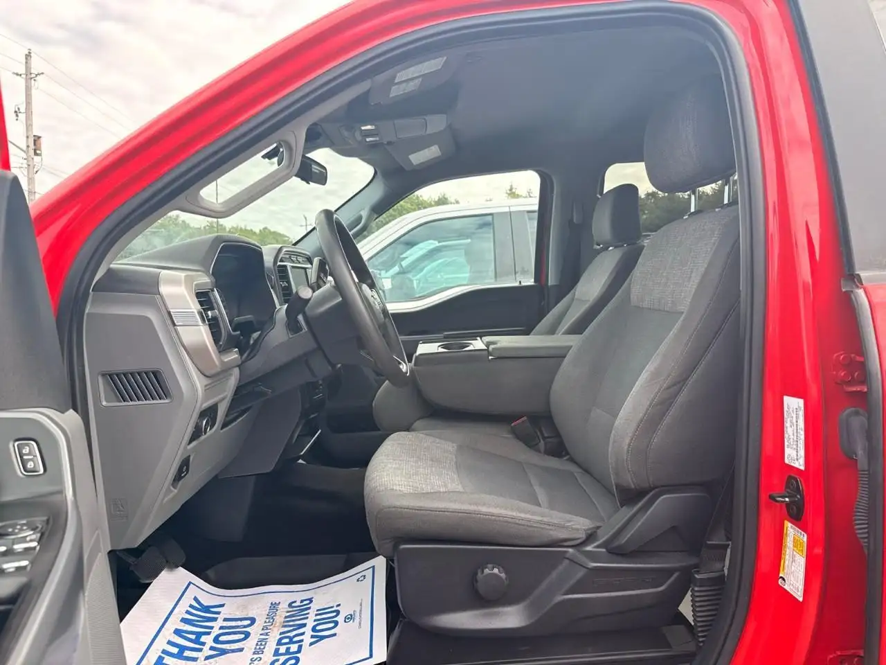 Ford F-150 - Image 8
