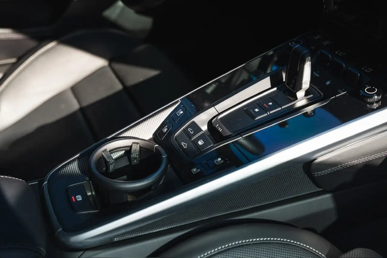 Porsche 911 - Image 39