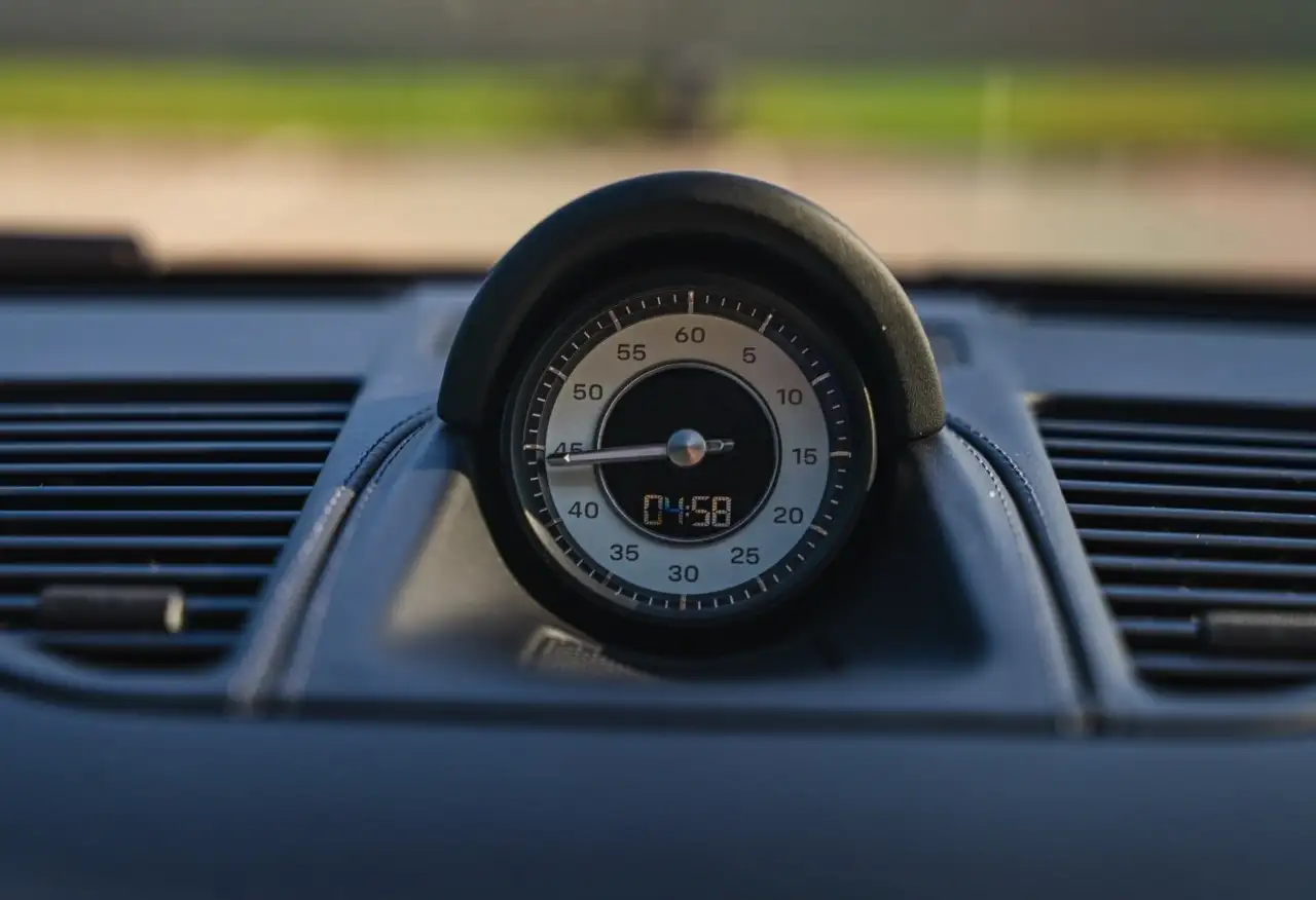 Porsche 911 - Image 50