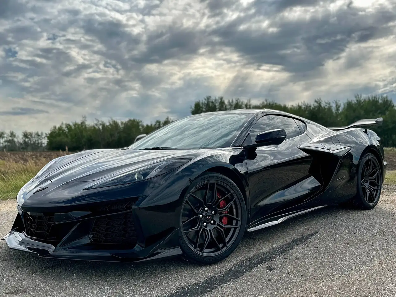 Chevrolet Corvette - Image 1