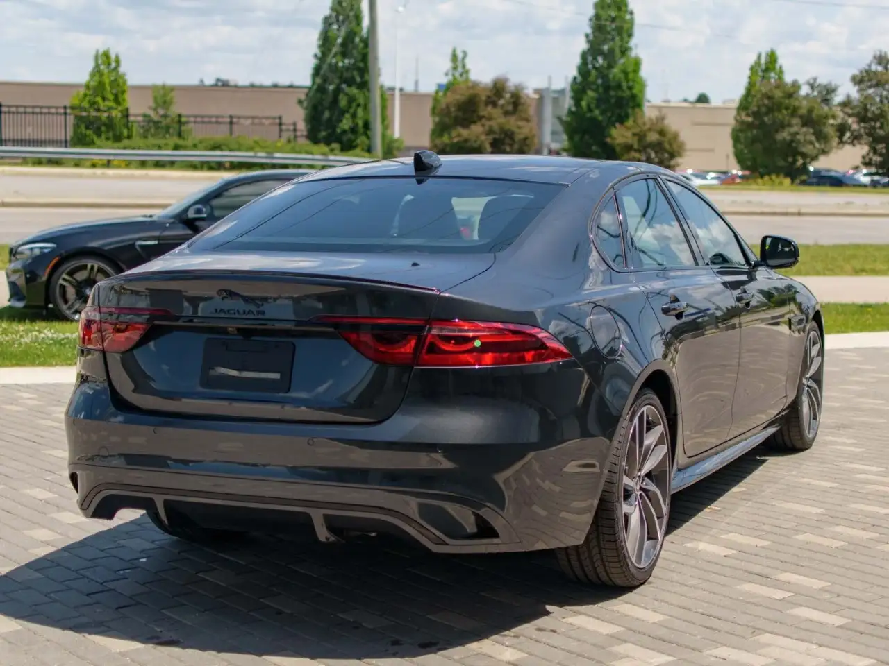 Jaguar XF - Image 5