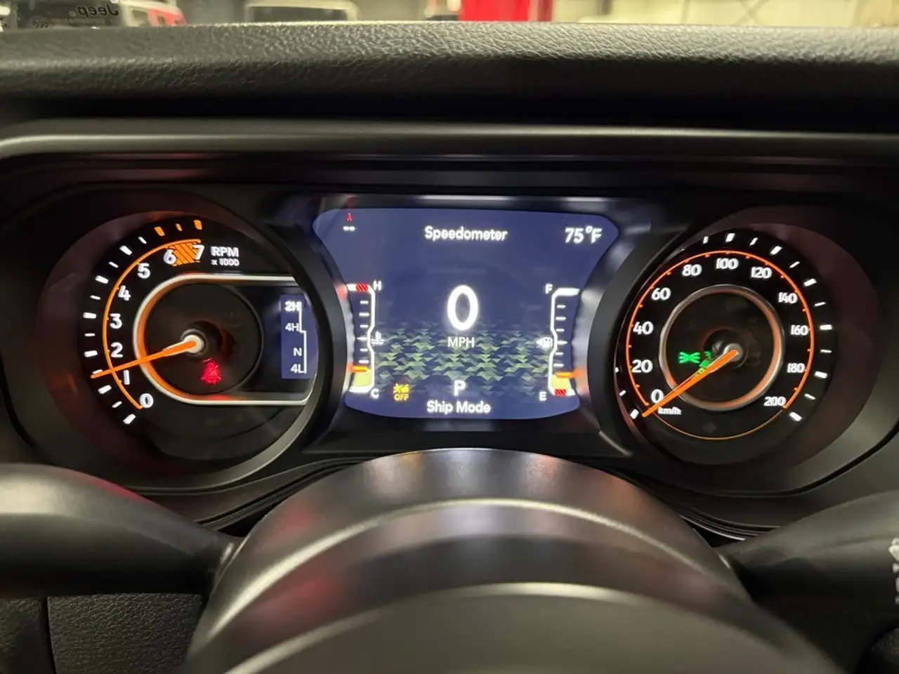 Jeep Wrangler - Image 14
