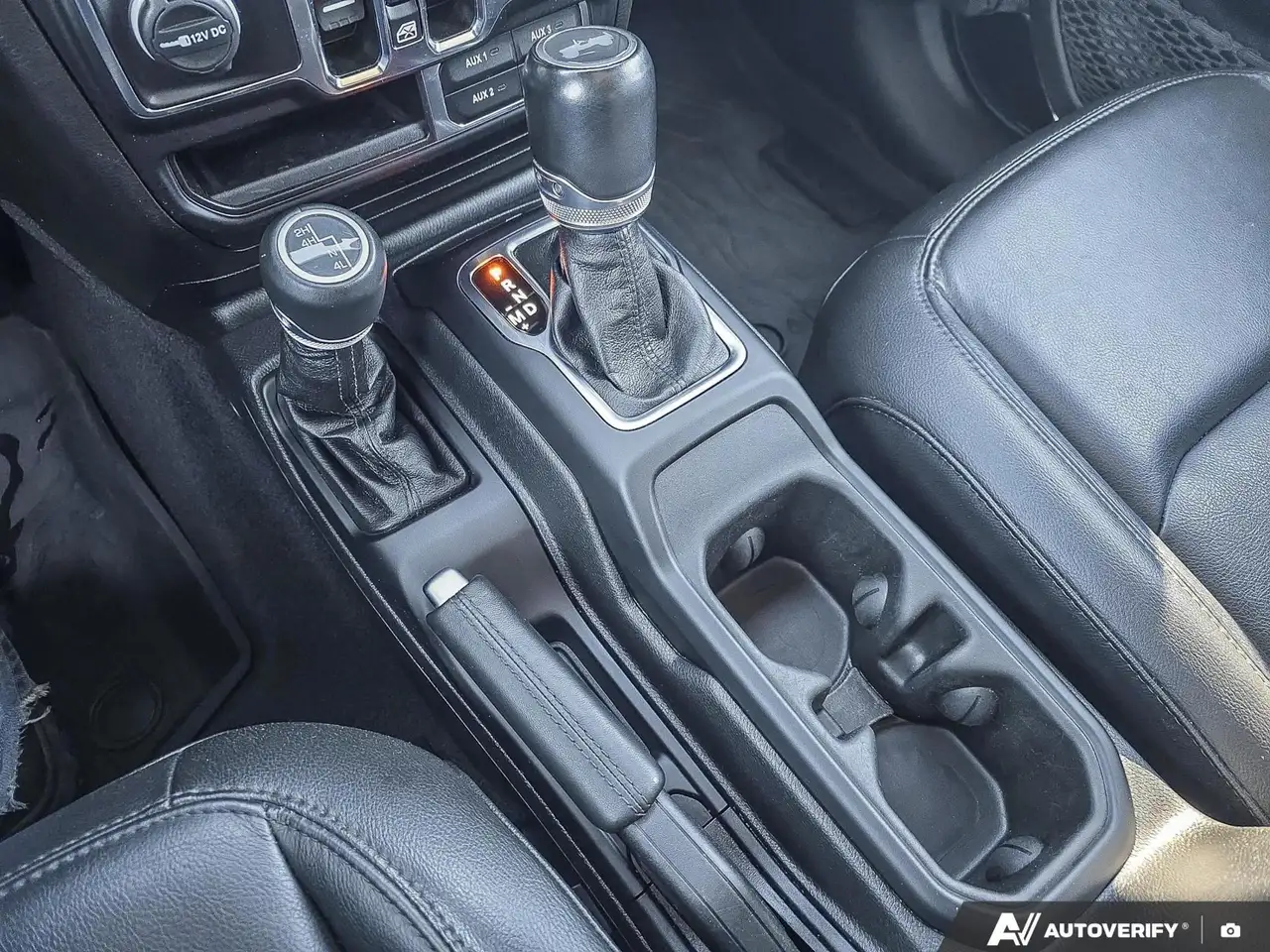 Jeep Wrangler - Image 15