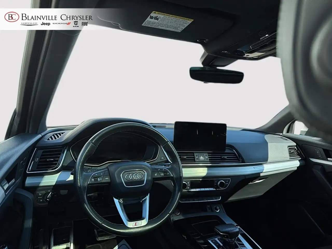 Audi SQ5 - Image 23