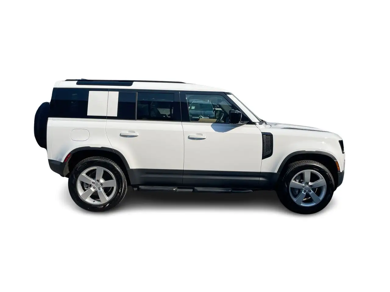 Land Rover Defender - Image 16