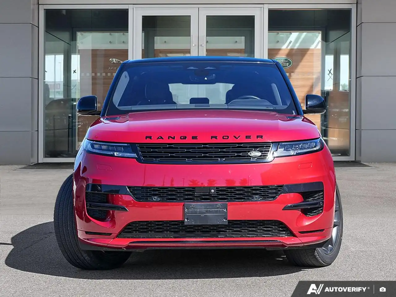 Land Rover Range Rover Sport - Image 2