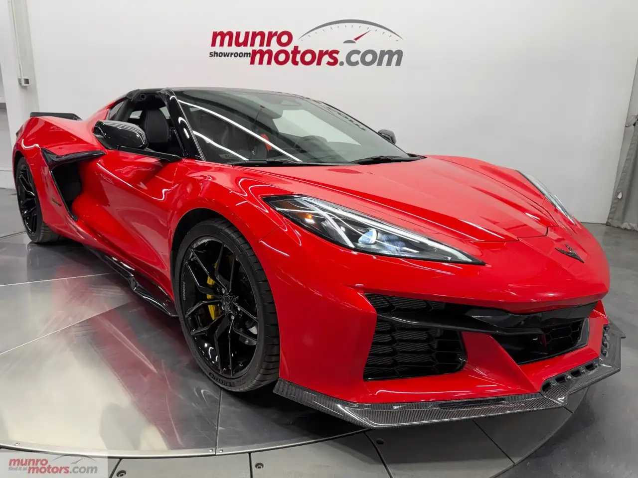 Chevrolet Corvette - Image 1