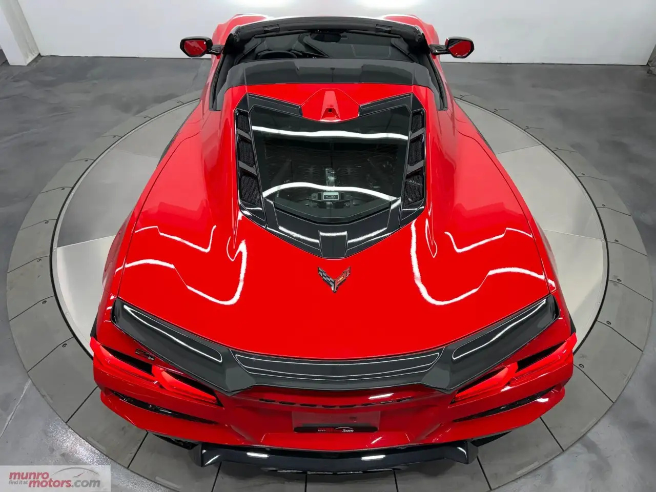 Chevrolet Corvette - Image 16