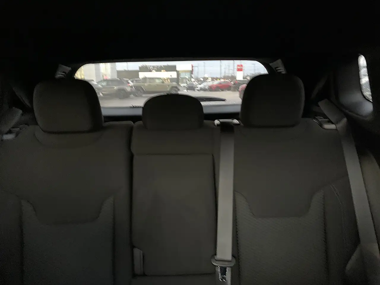 Jeep Compass - Image 23