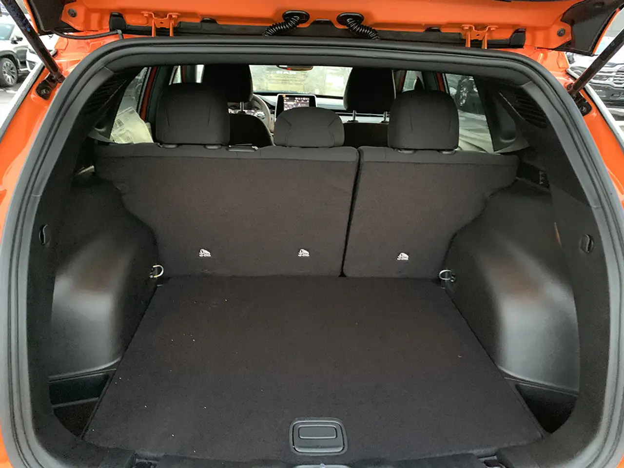 Jeep Compass - Image 8