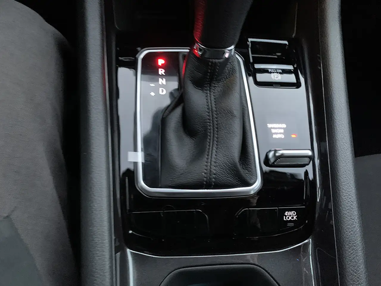 Jeep Compass - Image 22
