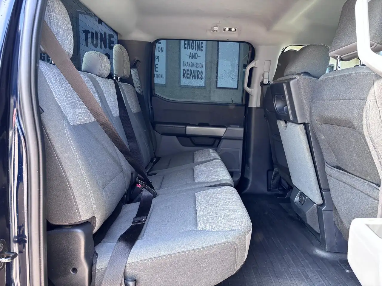 Ford F-150 - Image 19