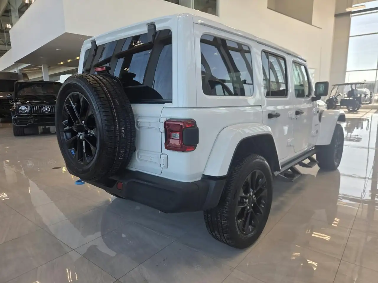 Jeep Wrangler - Image 5