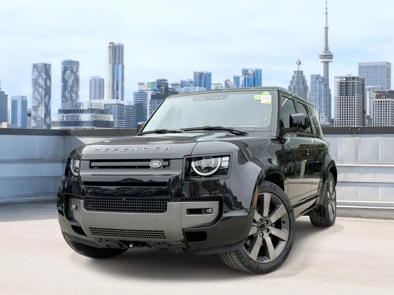 Land Rover Defender - Image 1