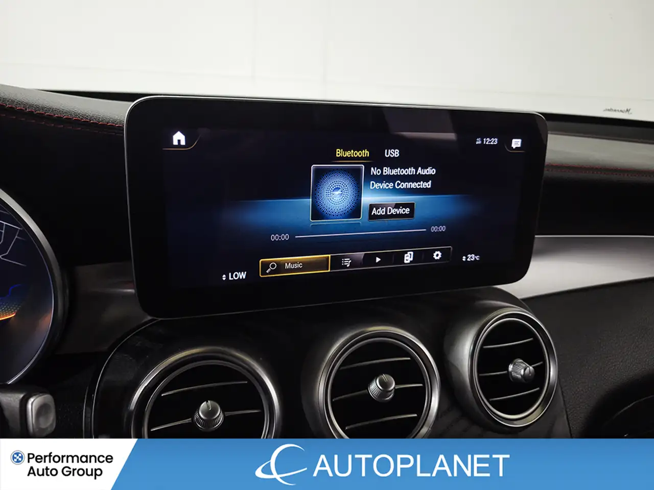 Mercedes-Benz GLC - Image 28