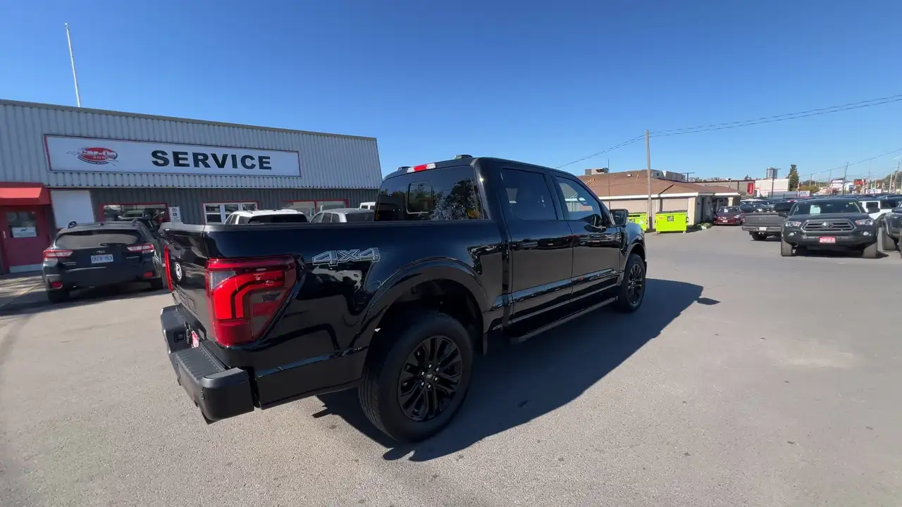Ford F-150 - Image 8